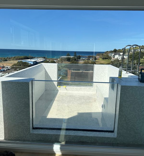 Small second floor balcony pool, for Senator Pools, South Coast Gerringong